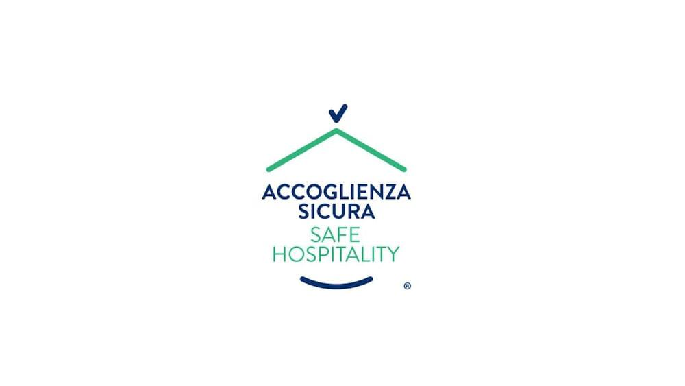 Hotel Riva Del Sole Giovinazzo Bagian luar foto