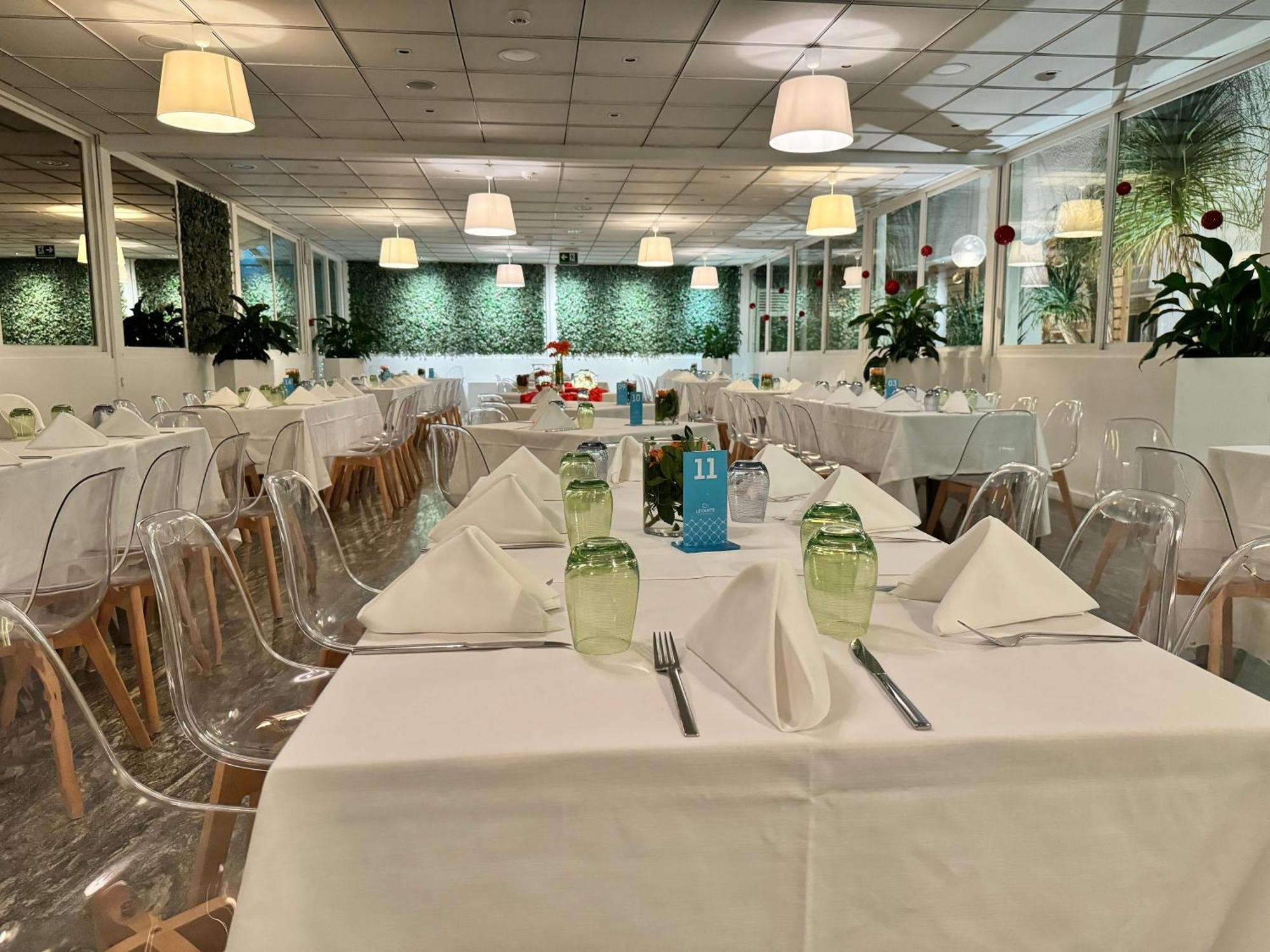 Hotel Riva Del Sole Giovinazzo Bagian luar foto
